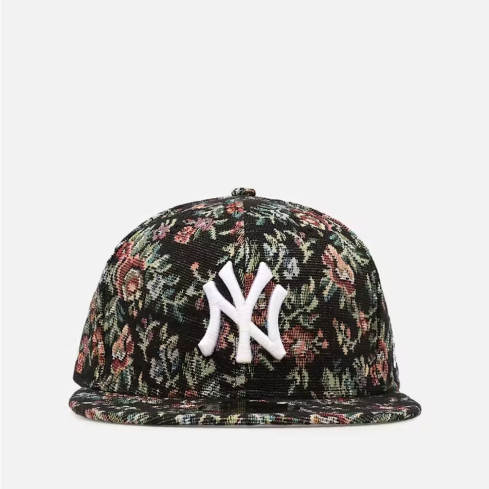 Floral Tapestry NY Yankee Fitted Hat